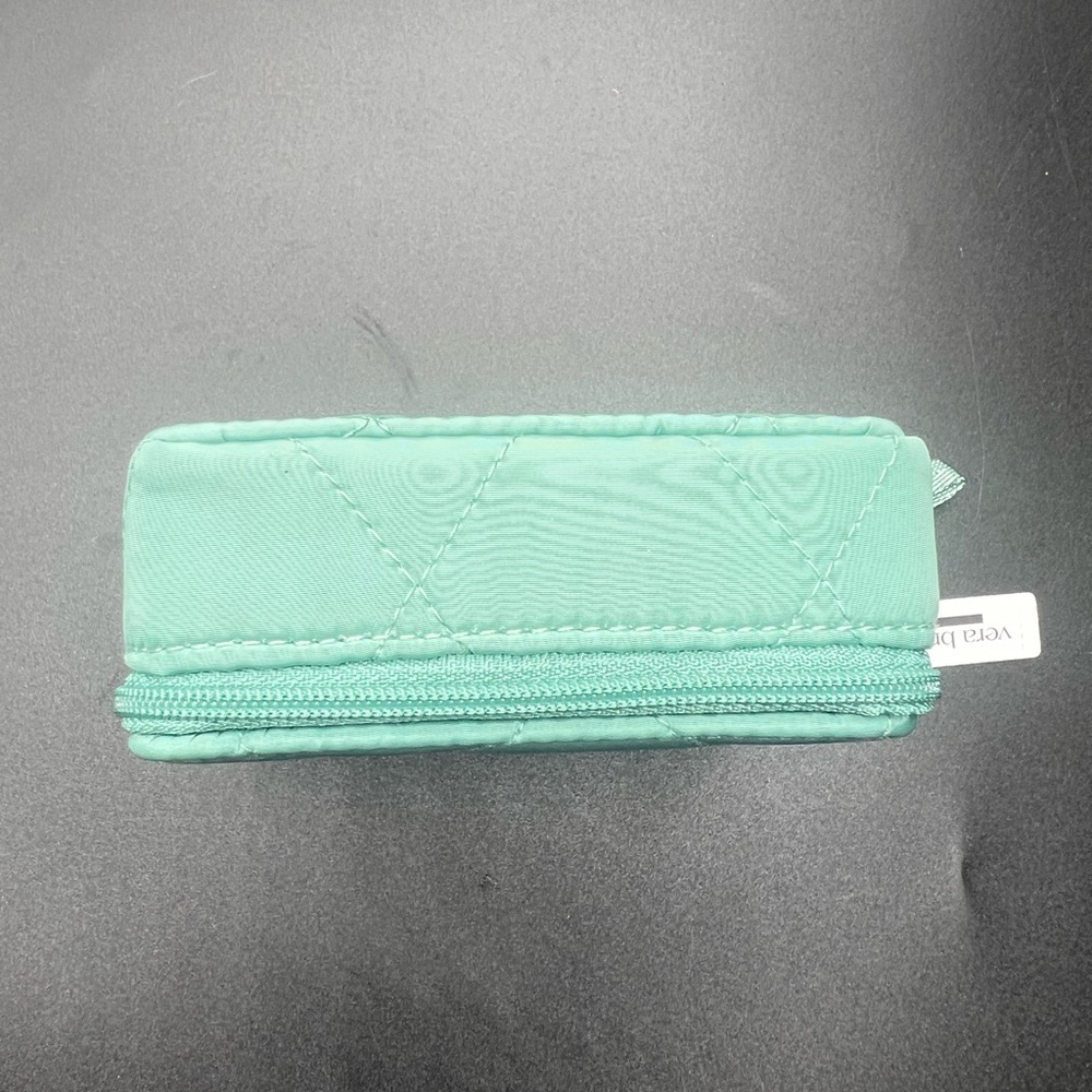 Vera Bradley Tavel pill organizer green - Picture 4 of 7
